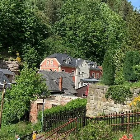 게스트하우스 Haus Bergfriede *