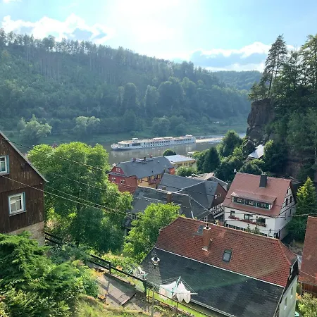 Haus Bergfriede *